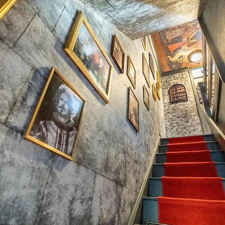 Hogwarts Hideaway Themed Property 沃特福德 外观 照片